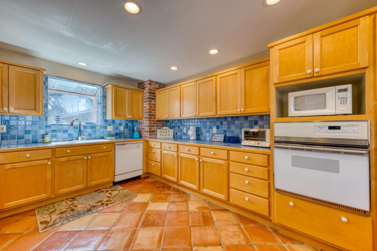 Villa Rockaway Breeze à Rockaway Beach Extérieur photo